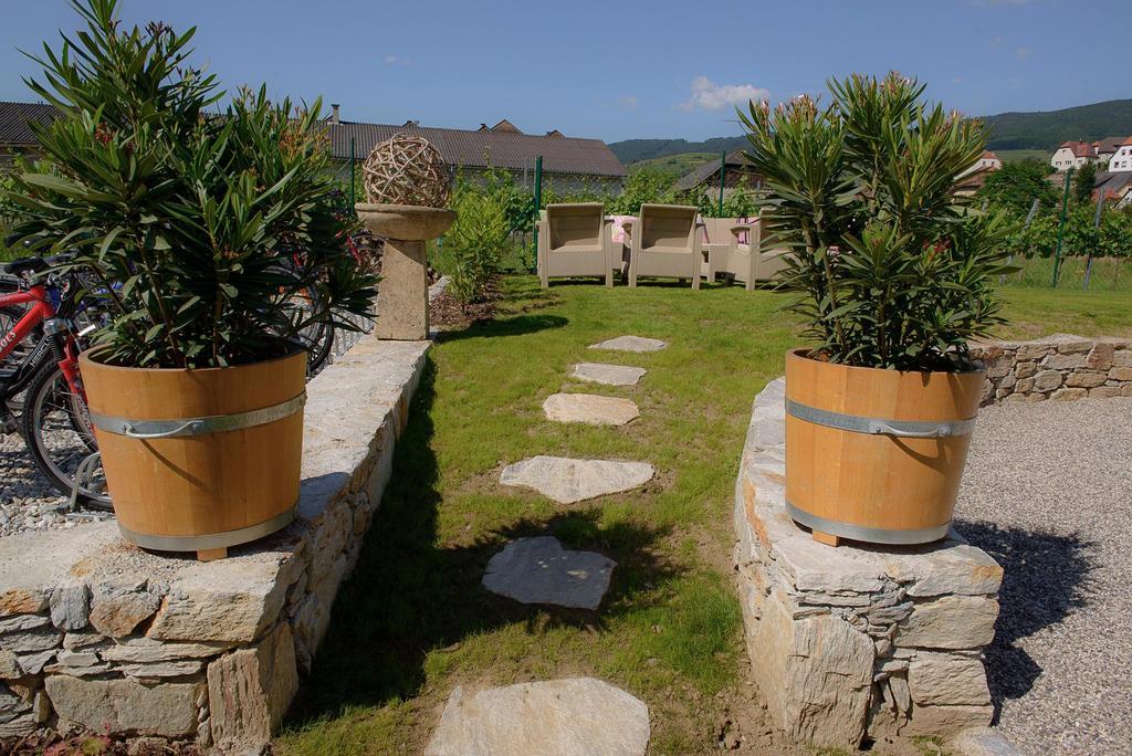 Hotel Garni Weinquadrat Weissenkirchen in der Wachau Exteriör bild